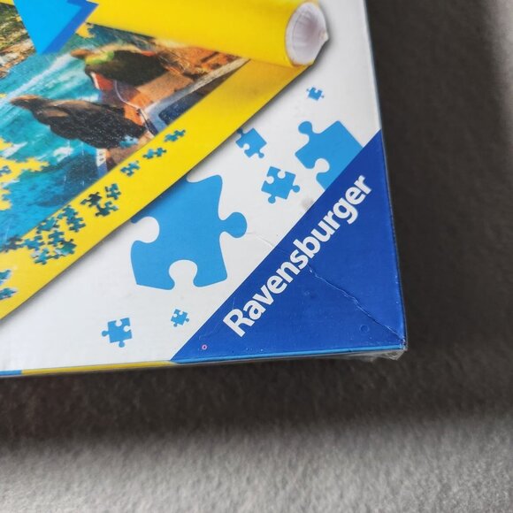 Ravensburger Stow & Go Puzzle Storage Roll Up Felt Mat NEW - Picture 2 of 7
